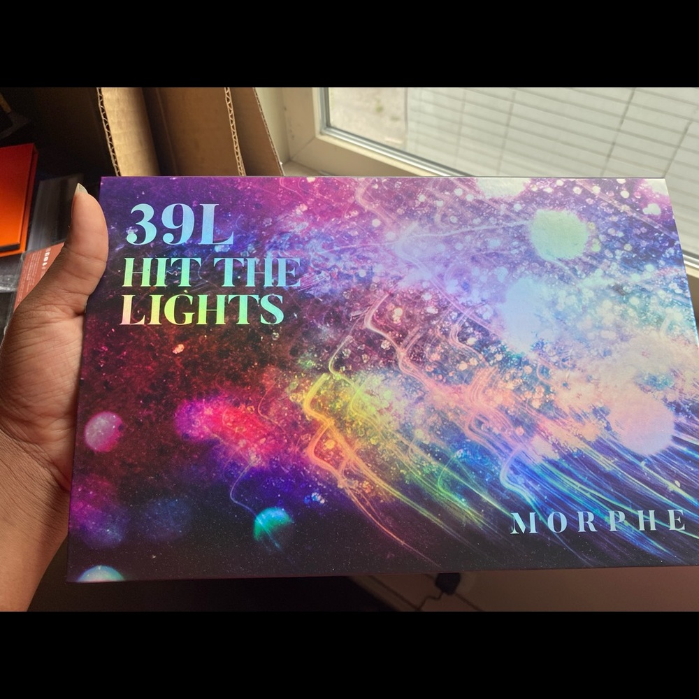 Morphe 39L Hit The Lights Palette (DISCONTINUED)